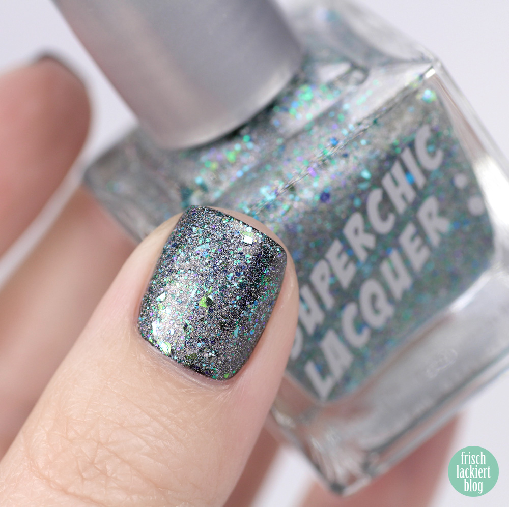 Frischlackiert-Challenge – Glitter Galaxy Nailart – by frischlackiert