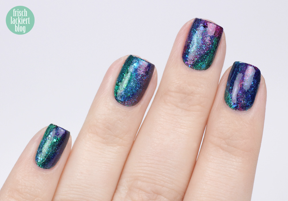 Frischlackiert-Challenge – Glitter Galaxy Nailart – by frischlackiert