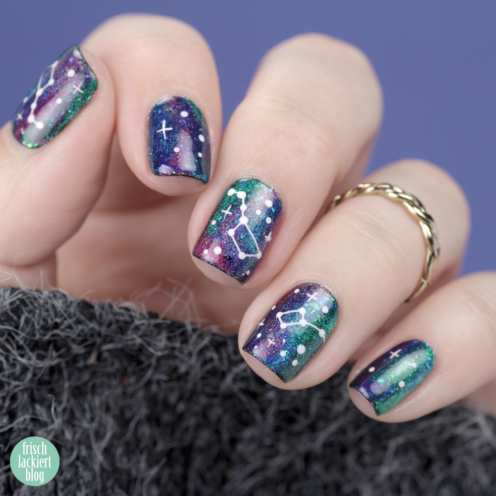 Frischlackiert-Challenge – Glitter Galaxy Nailart – by frischlackiert