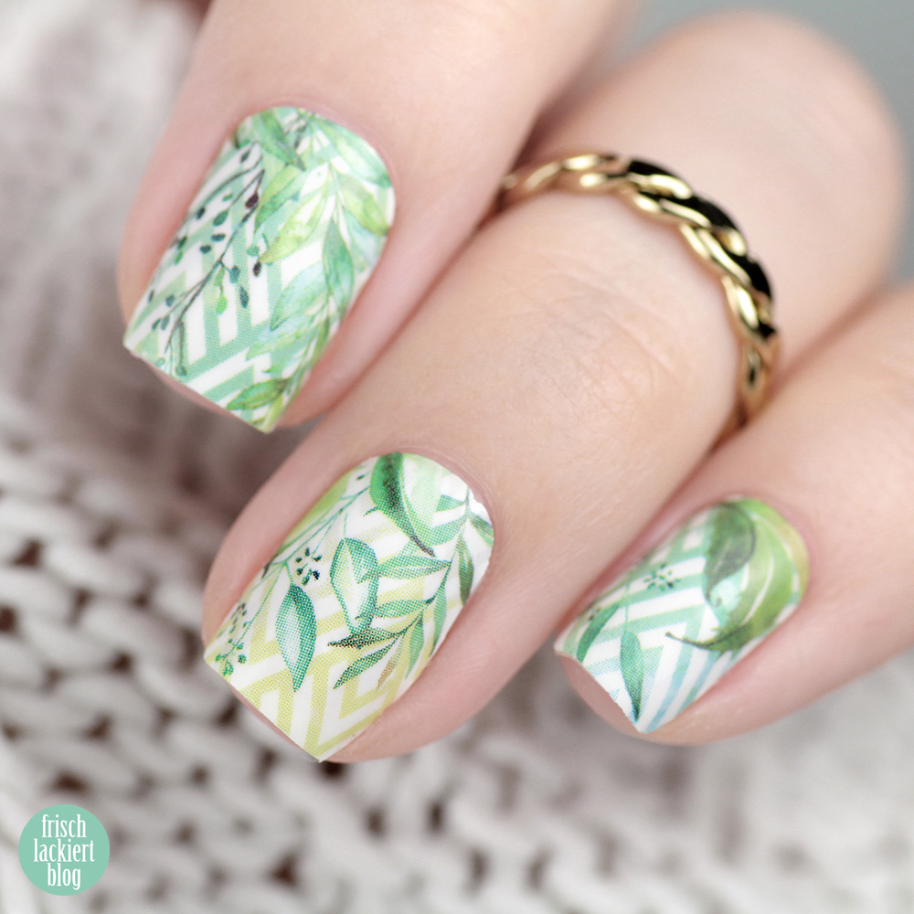Sticker Gigant Nagelsticker Wiesengrün / Design by Lackschaft.de / Nailart mit Blättern für den Frühling und Sommer – swatch by frischlackiert