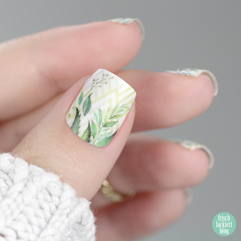 Sticker Gigant Nagelsticker Wiesengrün / Design by Lackschaft.de / Nailart mit Blättern für den Frühling und Sommer – swatch by frischlackiert
