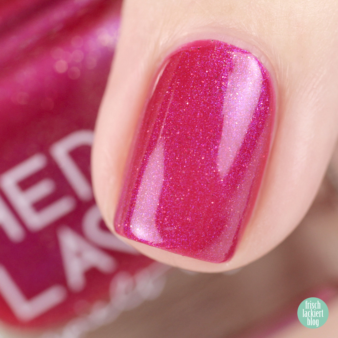 Herzlack – verspielt veganer Nagellack aus Deutschland – Review und Swatches von frischlackiert