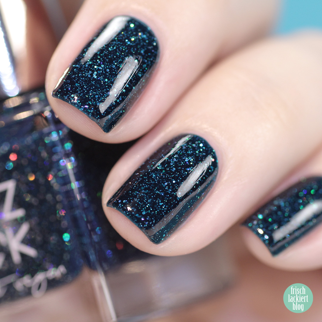 Herzlack – verspielt veganer Nagellack aus Deutschland – Review und Swatches von frischlackiert