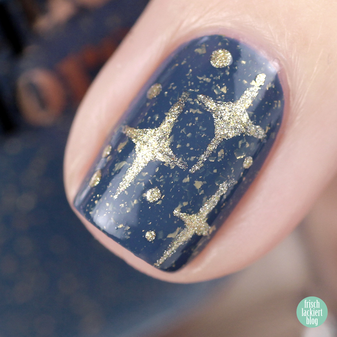 YpslackiertChallenge _ Sternenglanz Nailart – golden stars – by frischlackiert