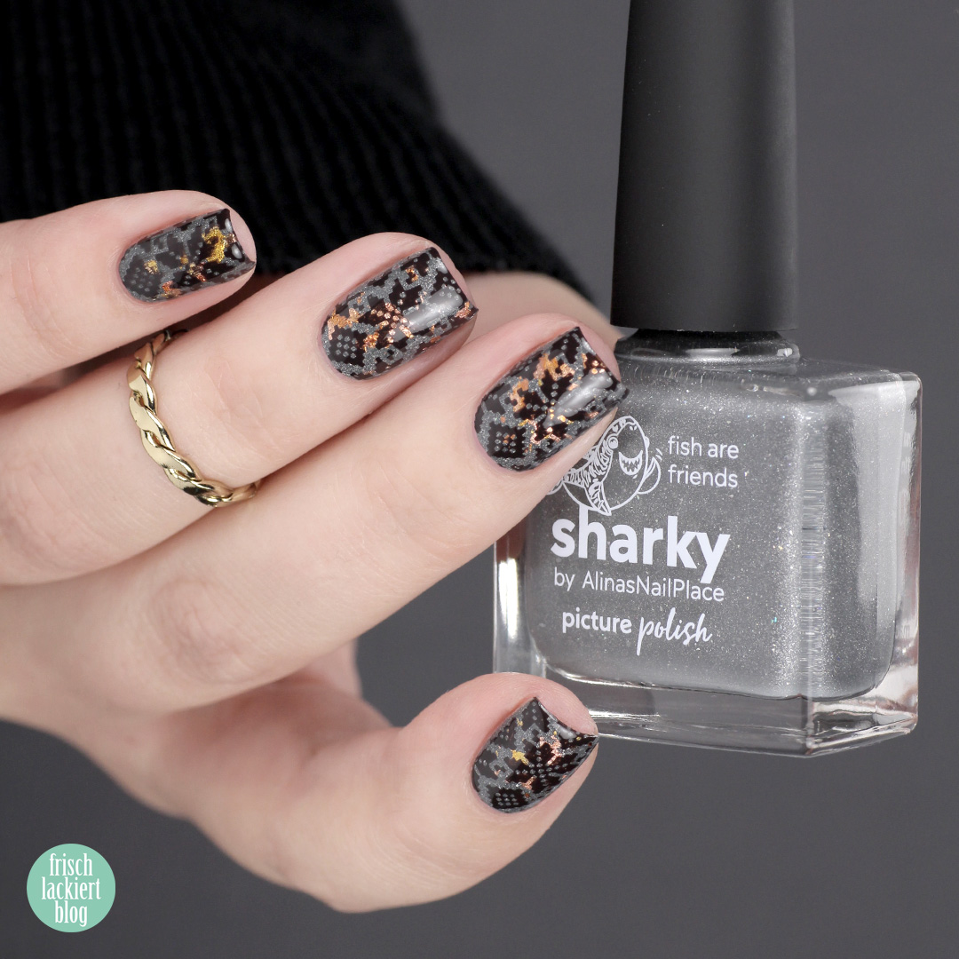 YpsLackiertChallenge – Cozy Nailart – Pullover Nails – by frischlackiert