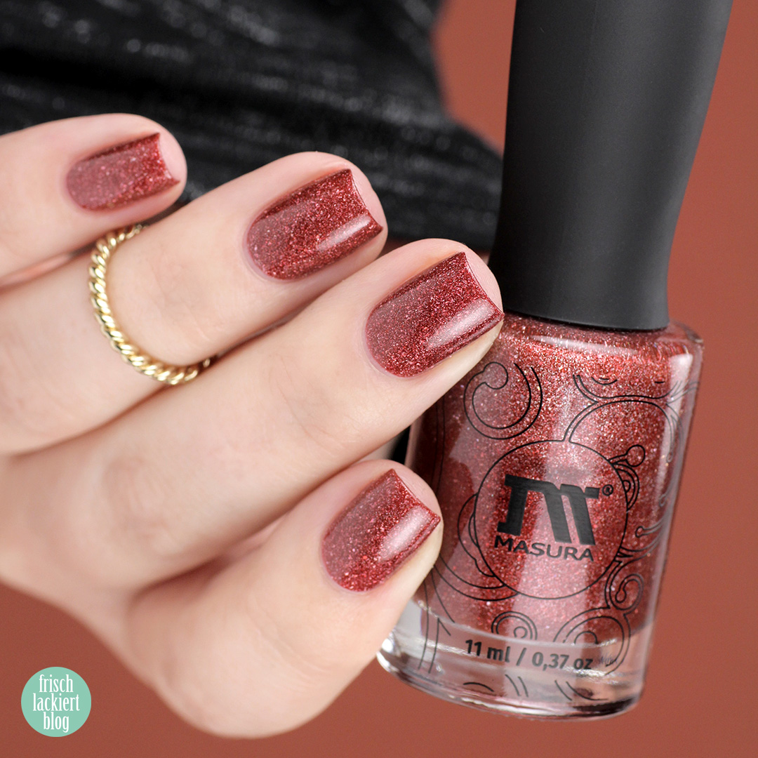 masura bewitched by her spell - zebra nailart – swatch by frischlackiert