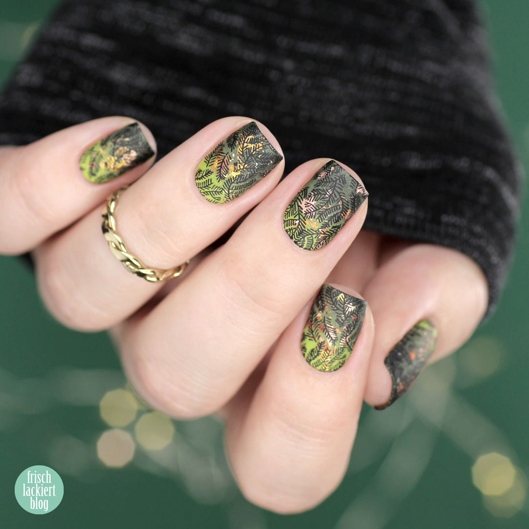 Masura golden evergreen gradient Winter Nailart – by frischlackiert