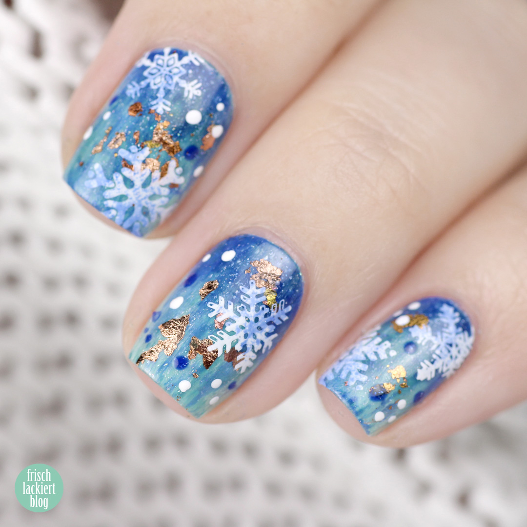 Snowflake Nailart mit Masura – by frischlackiert
