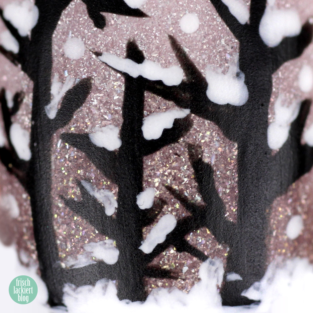 Masura Winter Tree Nailart – Winterwald Design by frischlackiert