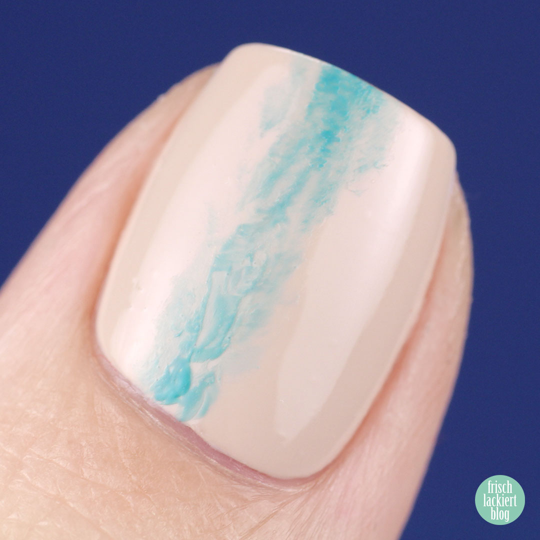 Frischlackiert Challenge – Nude und Neon Nailart mit schwarzem Stamping – by frischlackiert