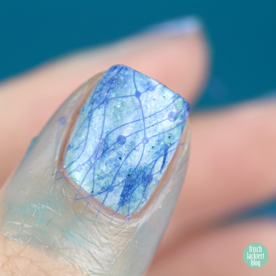 Frischlackiert-Challenge – Stamper Marble Nailart – by frischlackiert