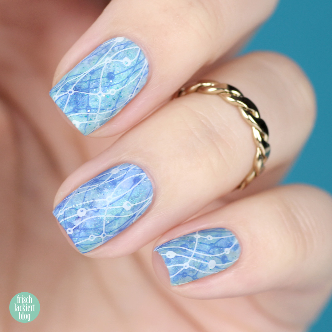 Frischlackiert-Challenge – Stamper Marble Nailart – by frischlackiert