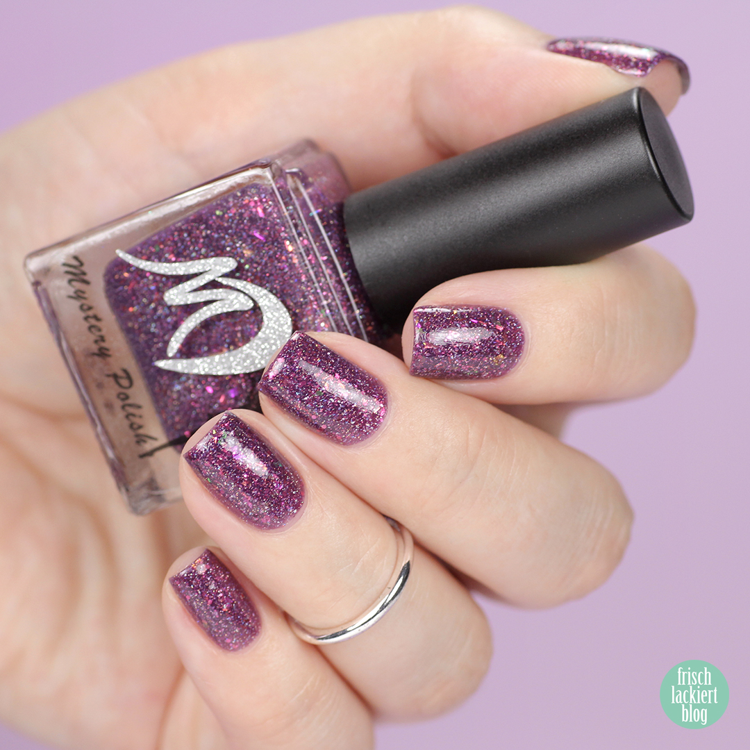 Mystery polish Release September 2020 – Natasha – swatches by frischlackiert