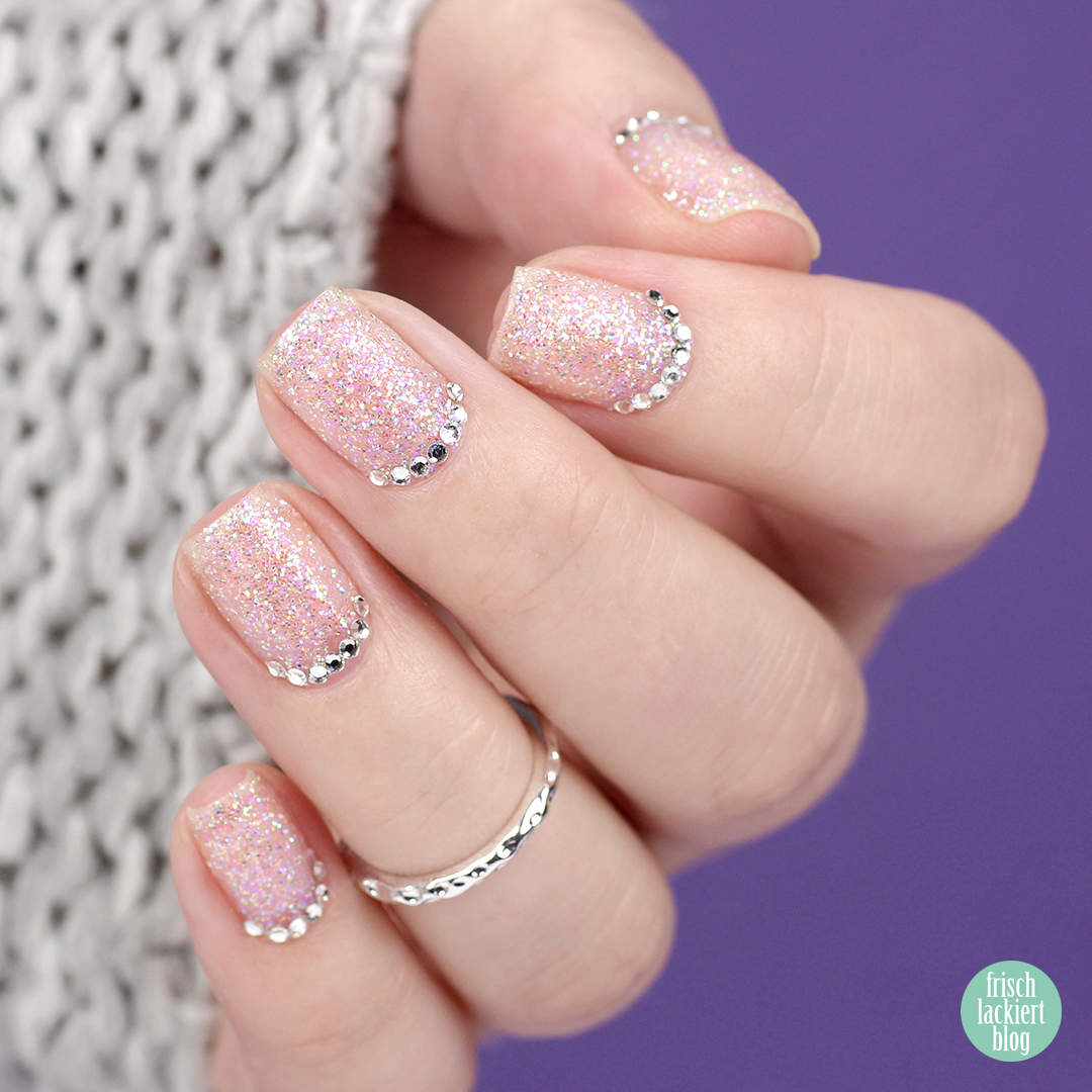 YpsLackiertChallenge Glitz & Glam – glitter nails by frischlackiert