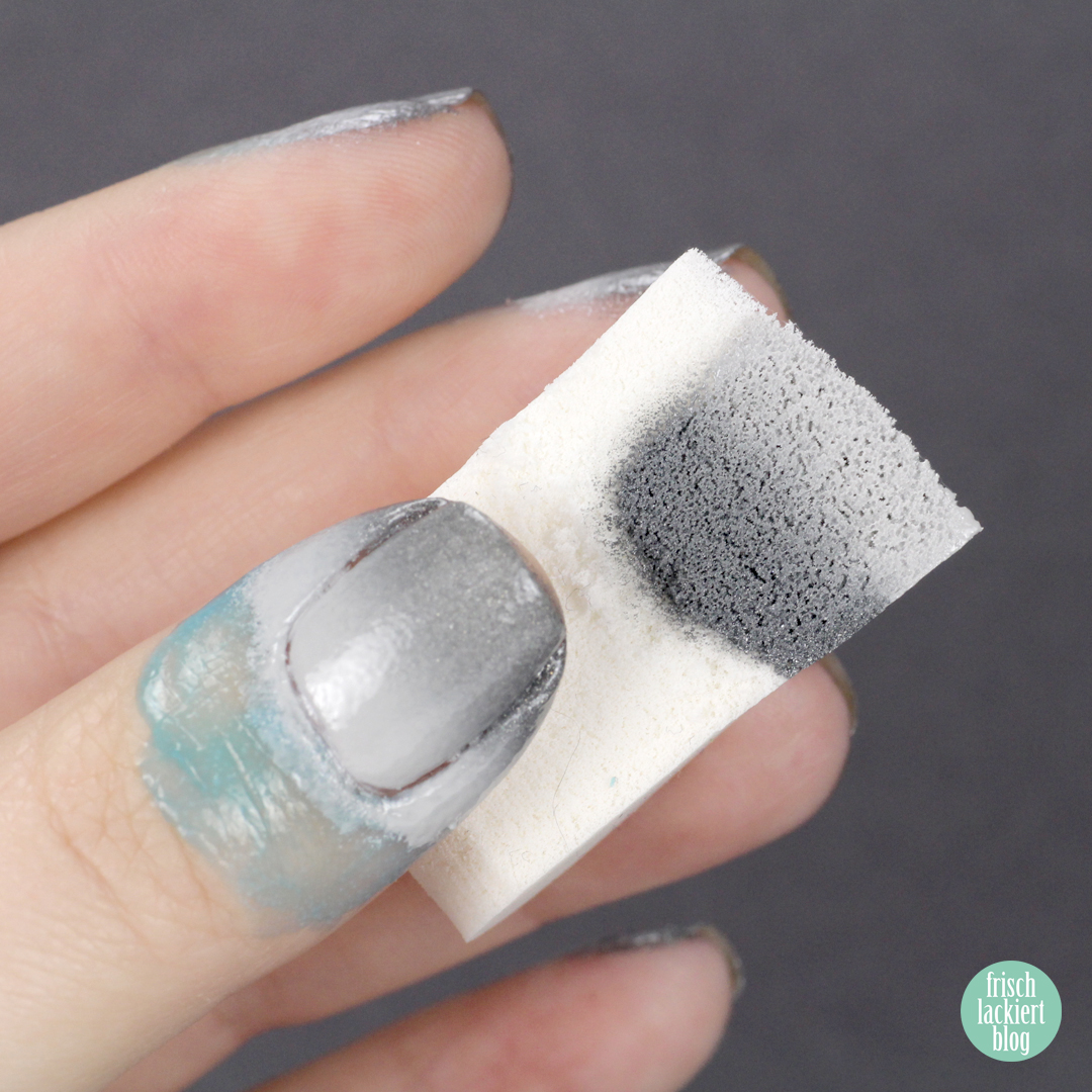 YpsLackiertChallenge – All the Greys – grey gradient winter nail art – by frischlackiert