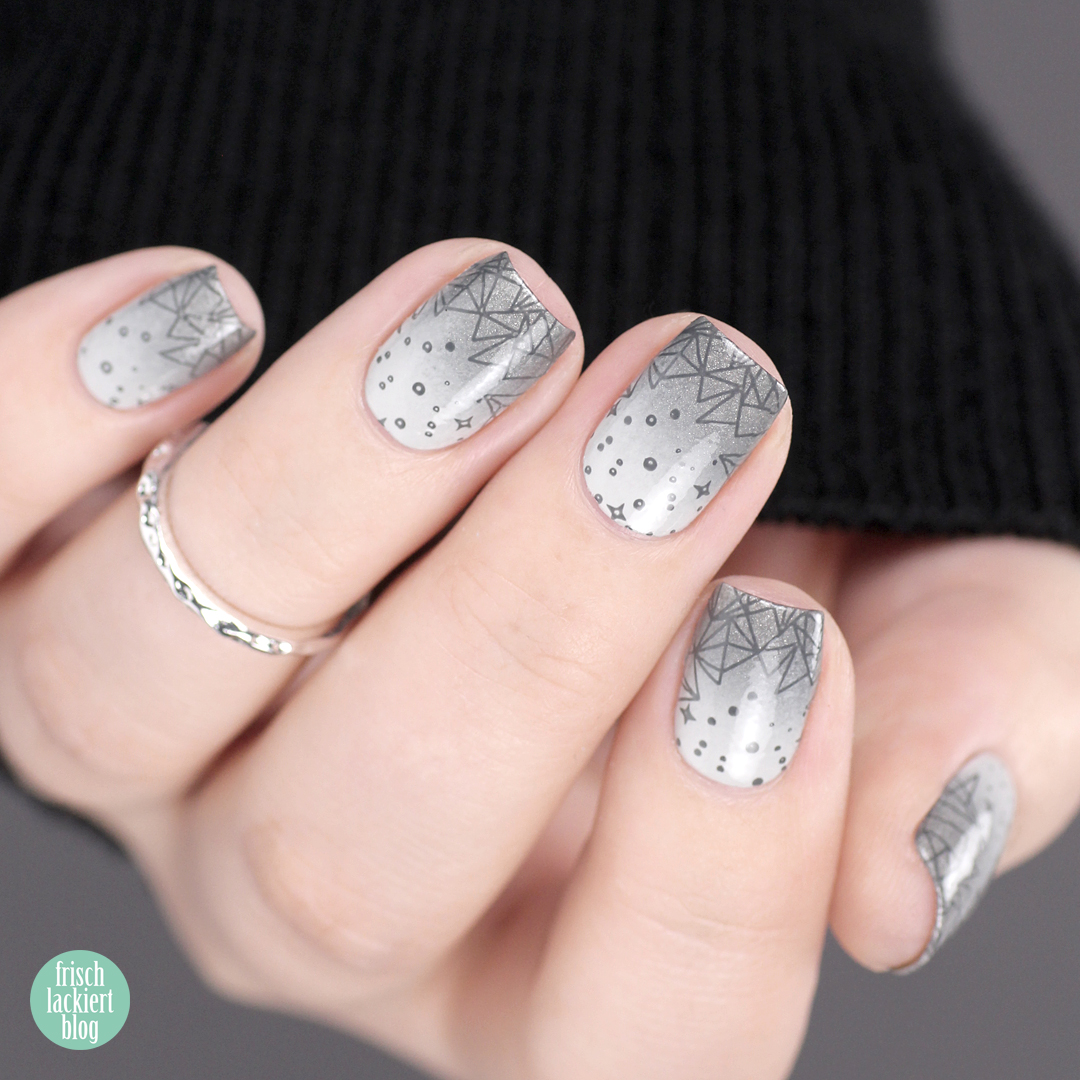 YpsLackiertChallenge – All the Greys – grey gradient winter nail art – by frischlackiert
