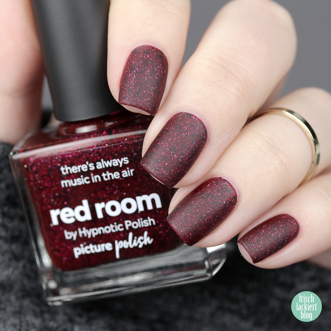 Picture Polish Collaboration Shade with hypnotic polish – Red Room – review and swatch by frischlackiert