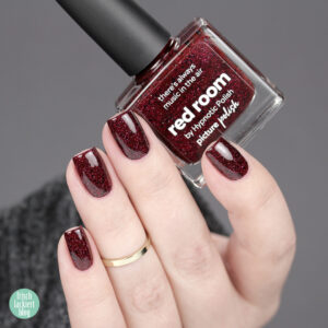 Picture Polish Collaboration Shade with hypnotic polish – Red Room – review and swatch by frischlackiert