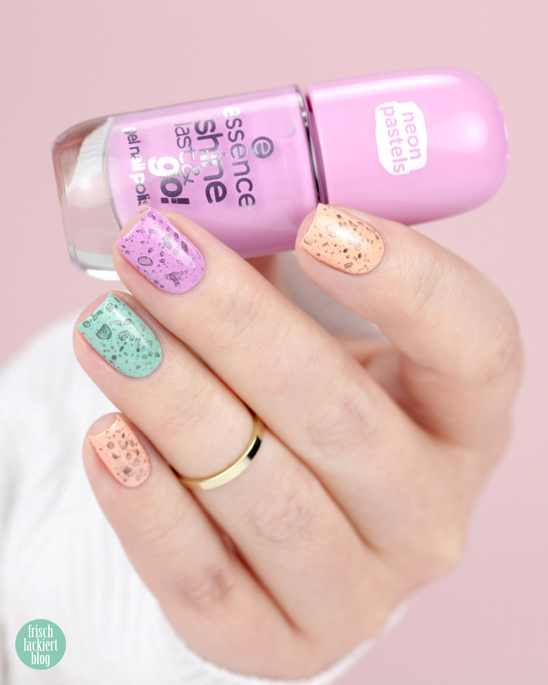 Oster Nail Art mit essence neon pastels – by frischlackiert