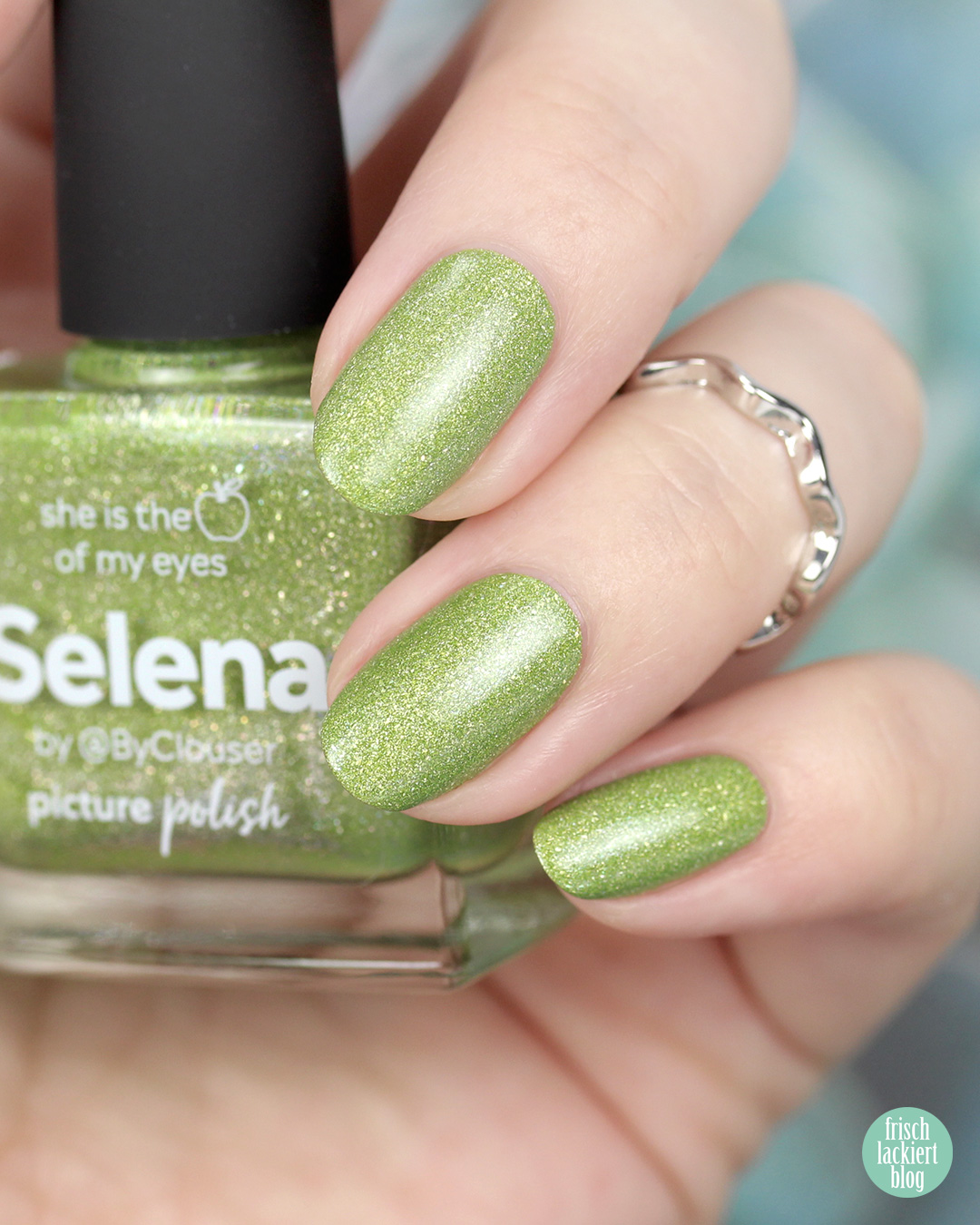 Picture Polish Selena – Nail Polish Swatch by frischlackiert